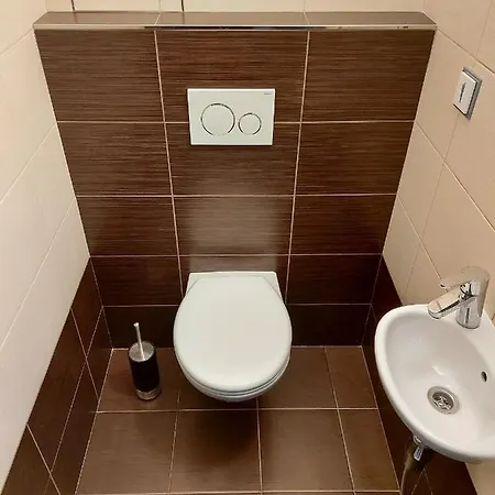 Apartman Eva - Plne Vybaveny Byt - Týn nad Vltavou מראה חיצוני תמונה