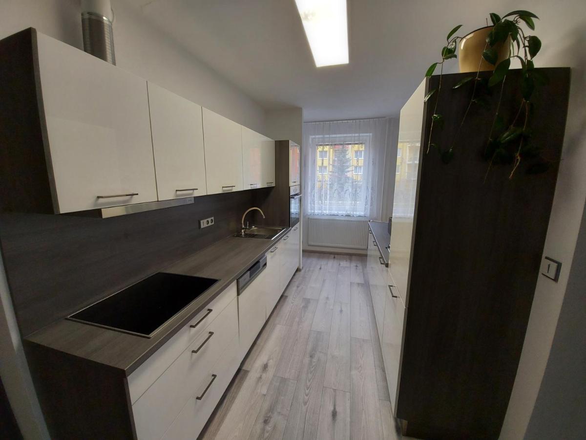 Apartment Eva - Plne Vybaveny - *
